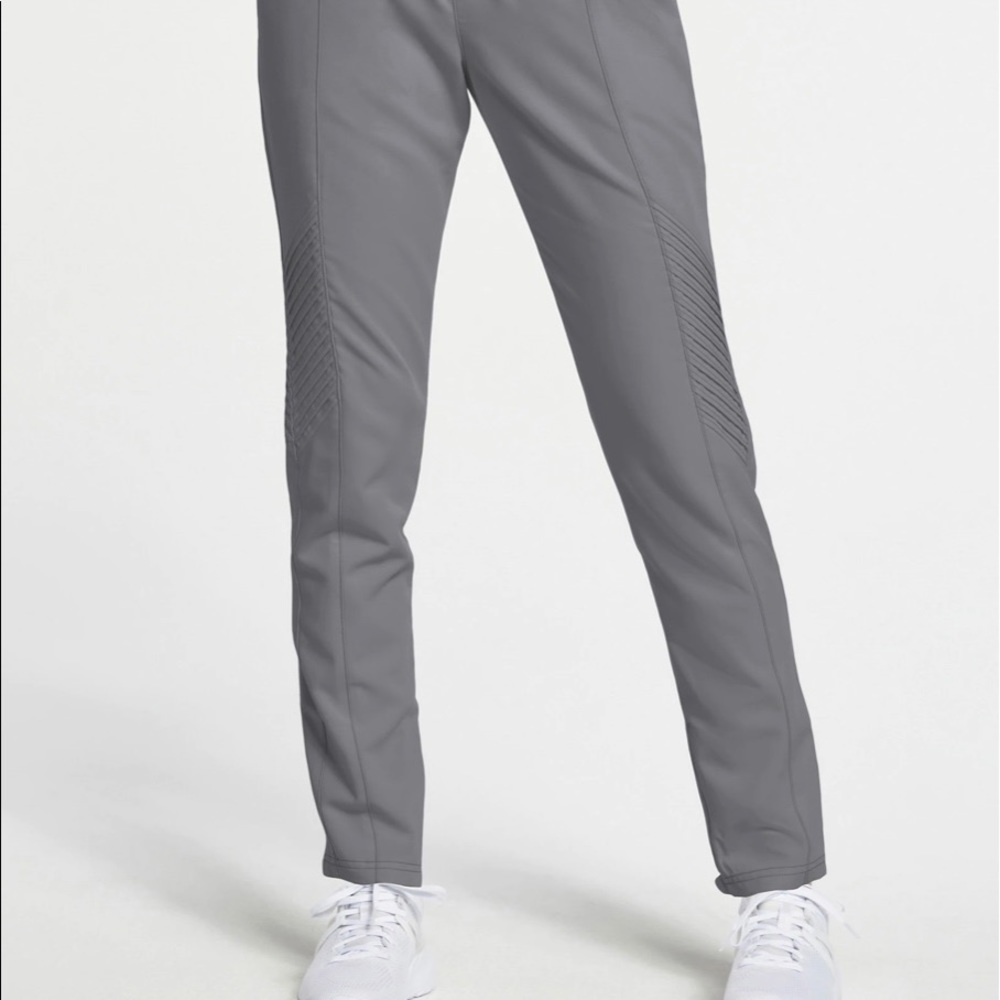 Jaanuu xs regular scrubs. In black and gray